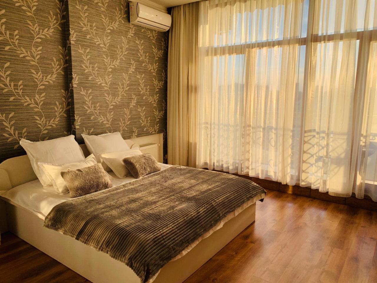 Arkadia Palace 2Bd Apartment Odessa Dış mekan fotoğraf